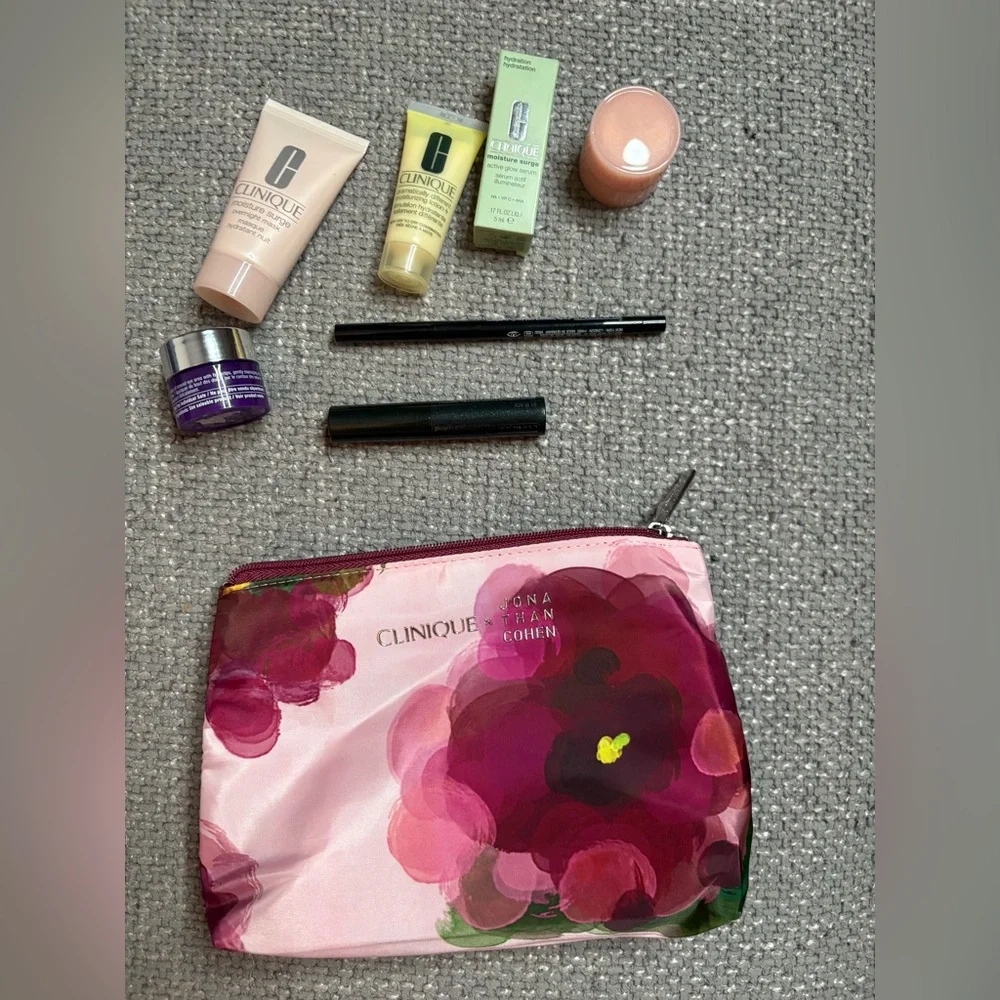 Clinique Luxury Sample Set + Jonathan Cohen Designer Floral Pouch - Picture 1 of 13